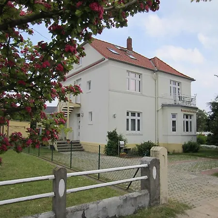 Haus Sonnenroeschen Roeschen 公寓 Ostseebad Kühlungsborn
