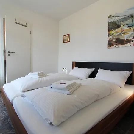 Haus Sonnenroeschen Roeschen * Ostseebad Kühlungsborn